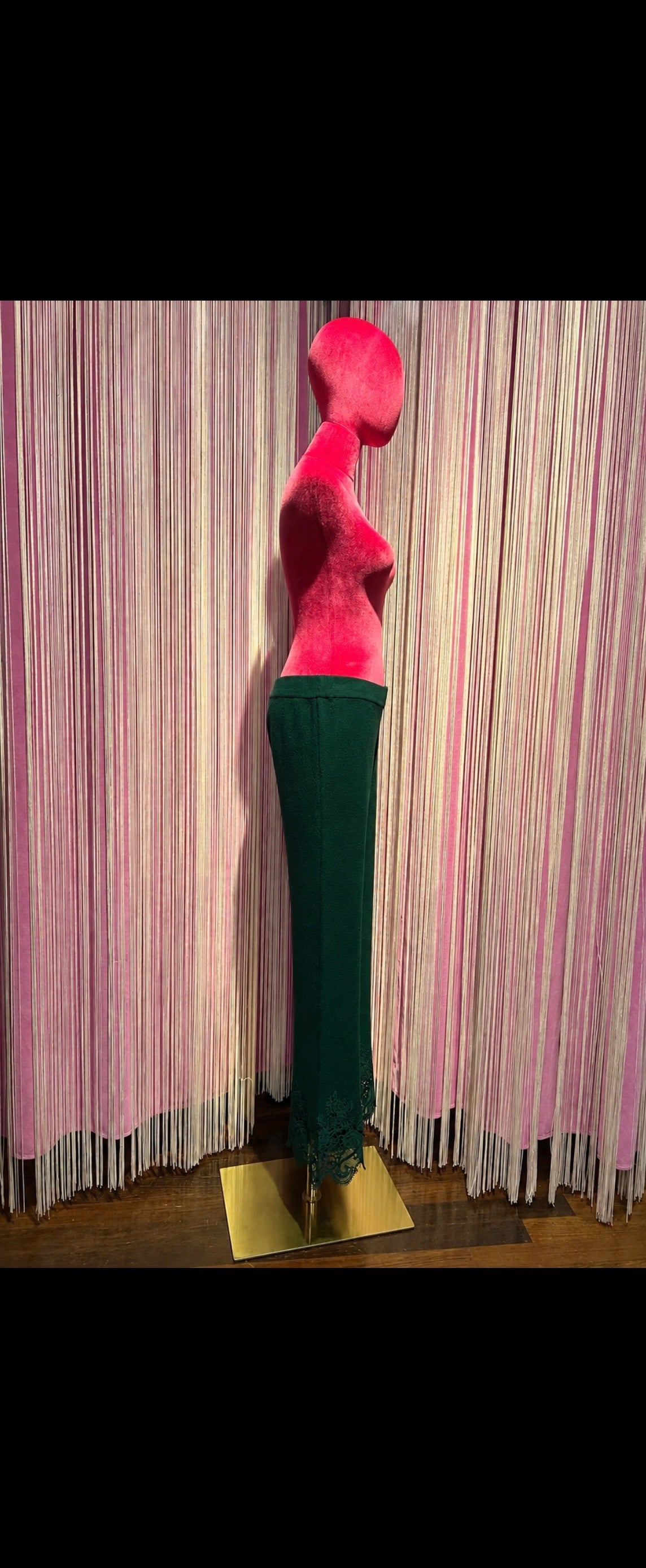 The room completo maglia e pantalone con pizzo verde