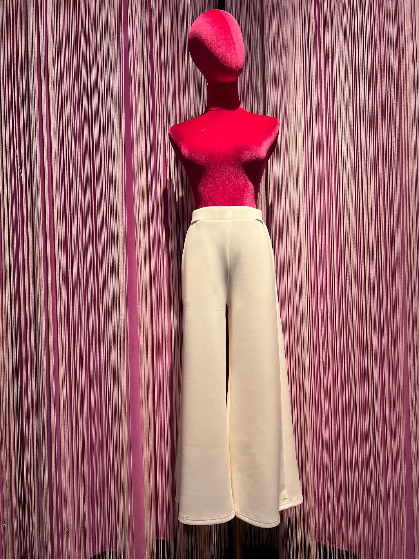 Mon amour Paris completo tre pezzi panna felpa con cappuccio ,pantalone e canotta