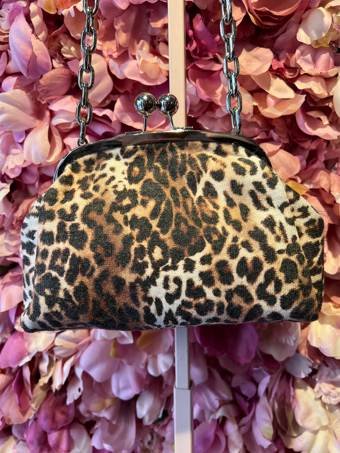 5 Progress borsa fantasia leopardata con patch e tracollina