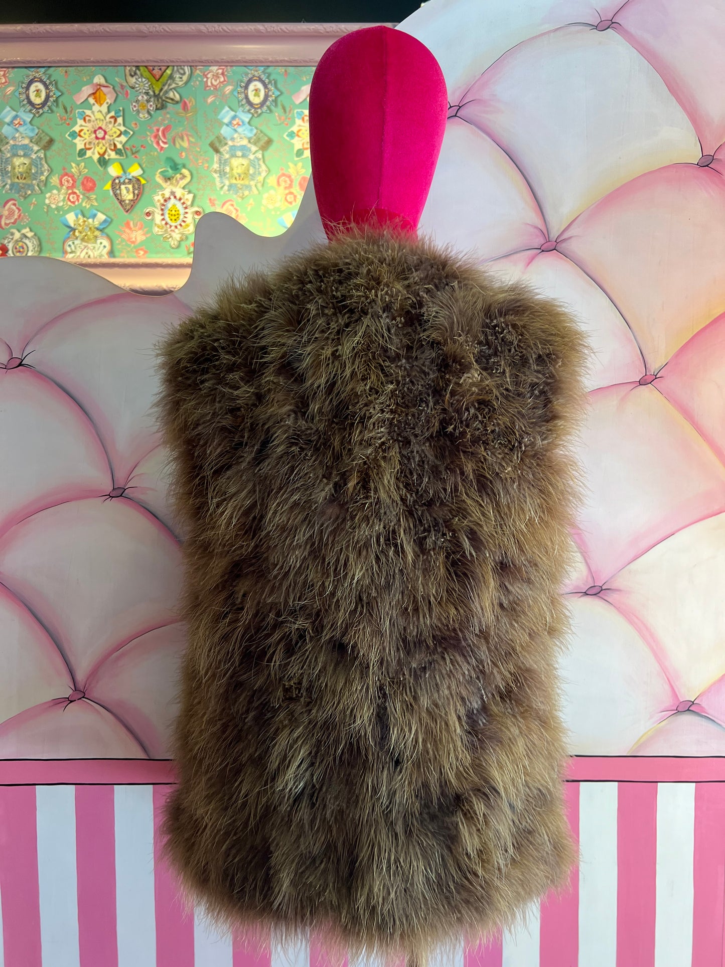 11Love is glamour gilet piume marrone