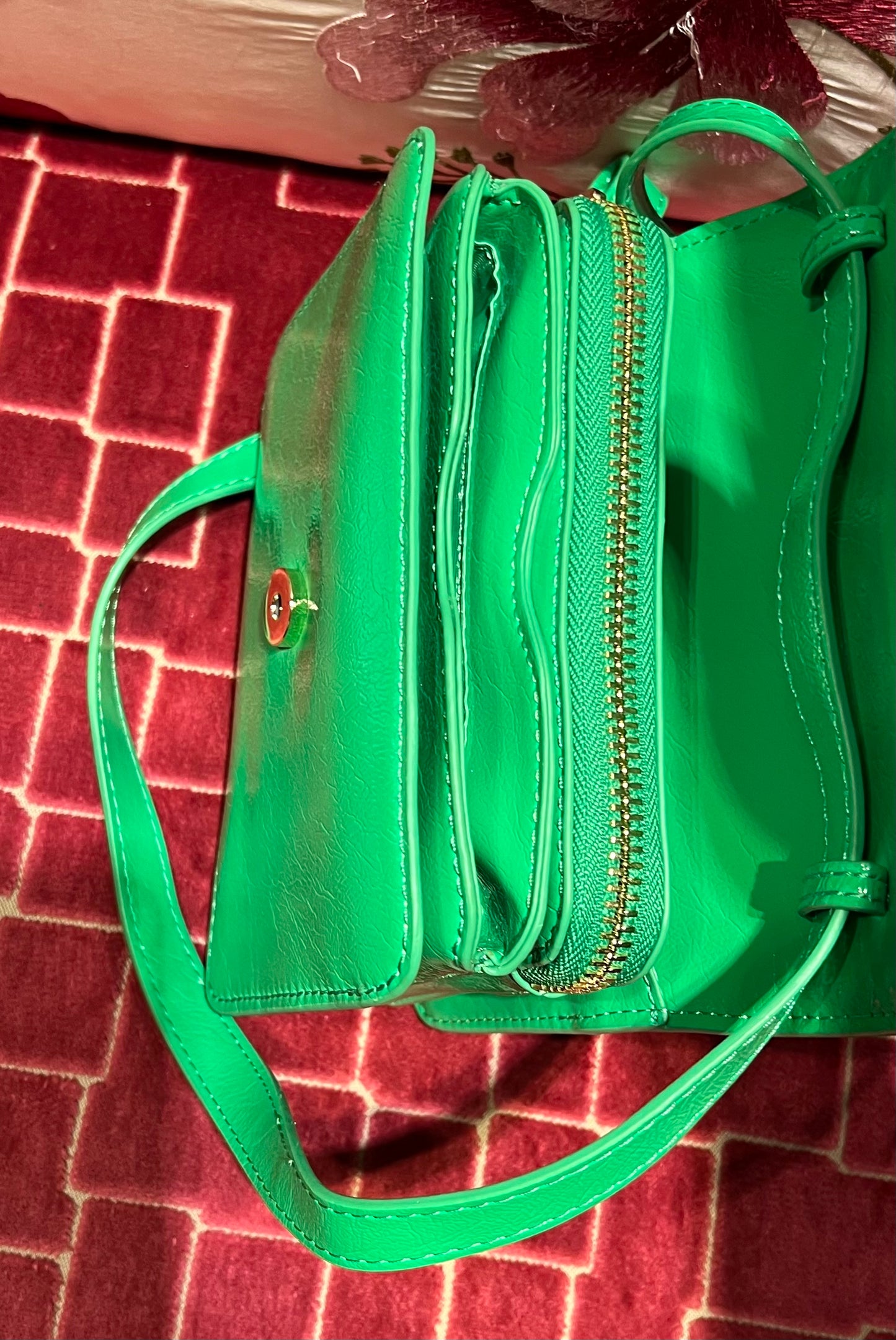 Essentiel antwerp borsa con tracolla vernice verde