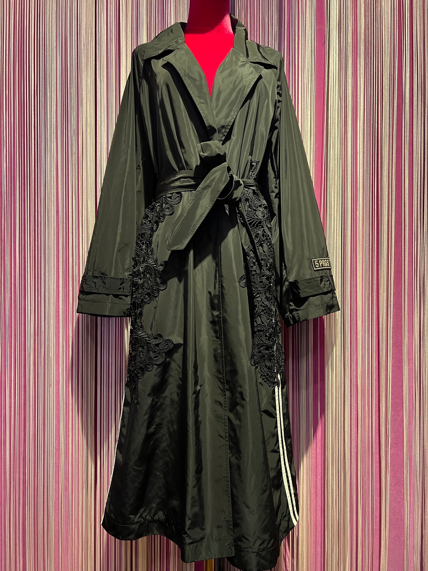 5 Progress -40% di sconto trench in tessuto tecnico con applicazione pizzo