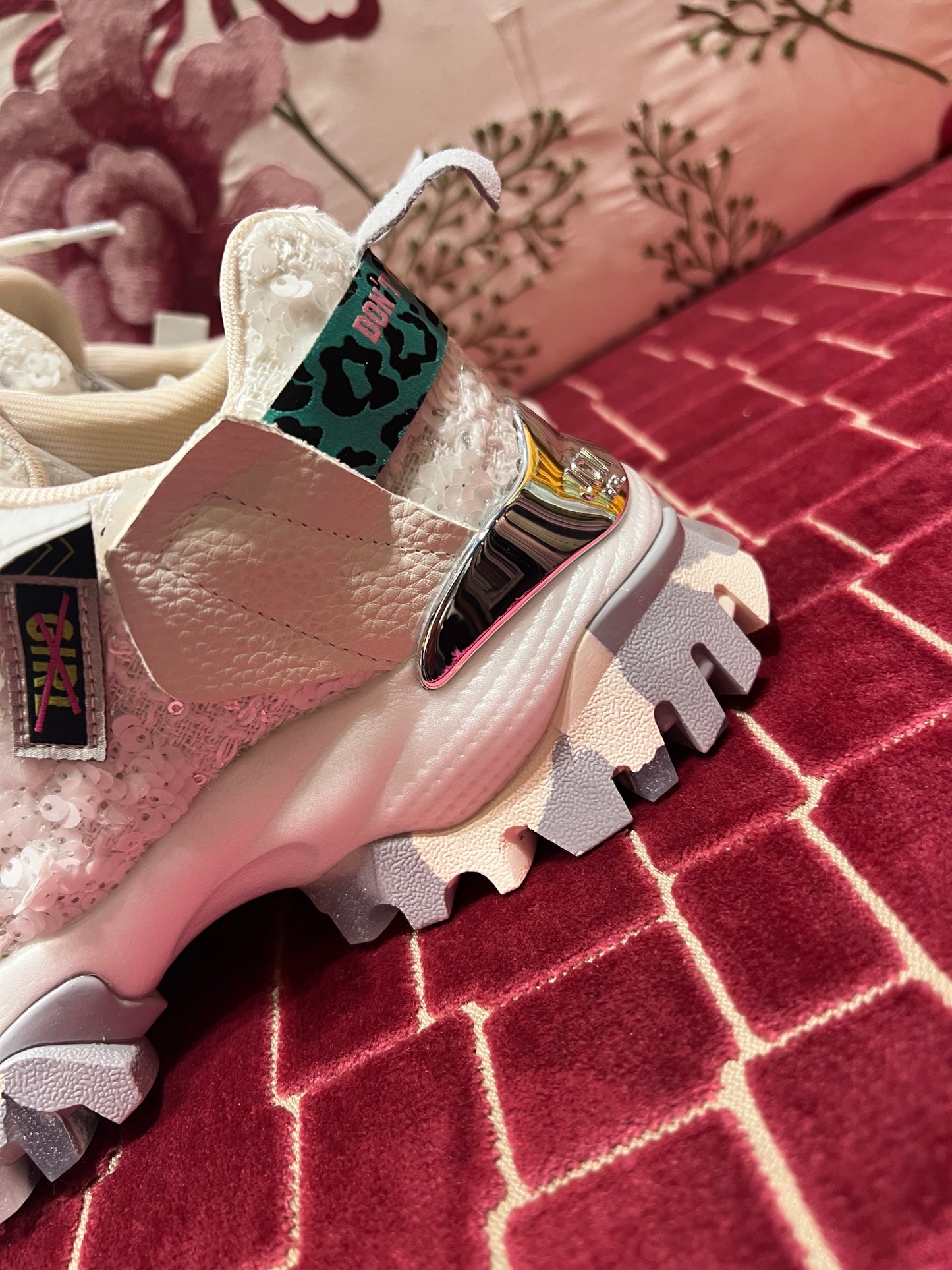 Joia Paris sneaker multimateriale  , tessuto tecnico, paillettes, cavallino, pelle