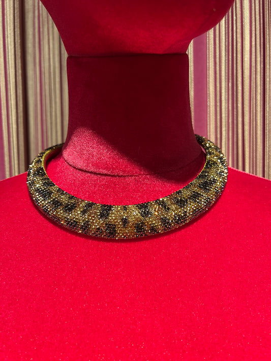 Collana girocollo Swarovski disegno maculato