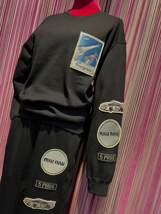 5 Progress completo felpa e pantalone con applicazione patch