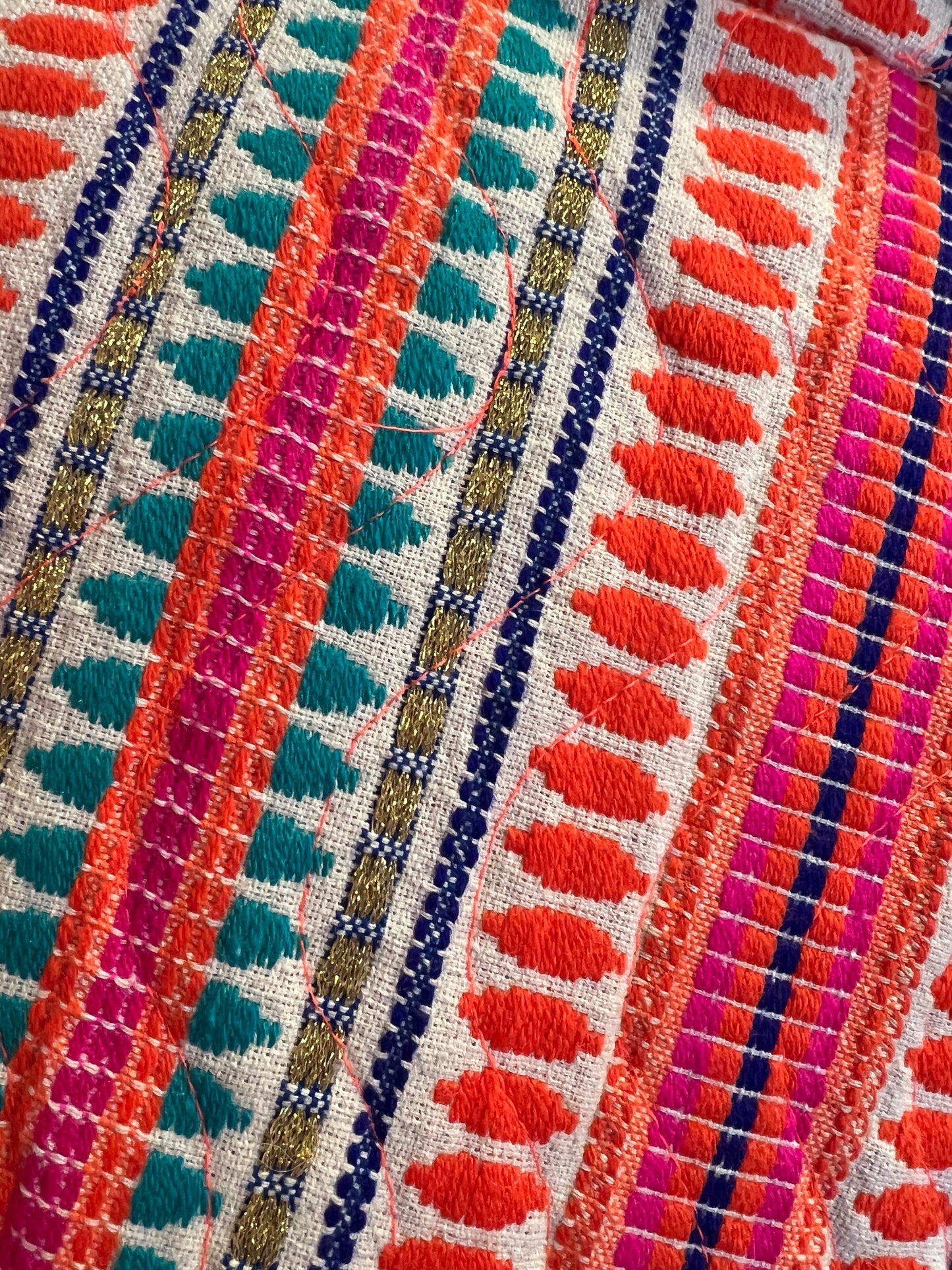 Mon amour Paris gilet leggermente imbottito fantasia geometrica su sfondo panna
