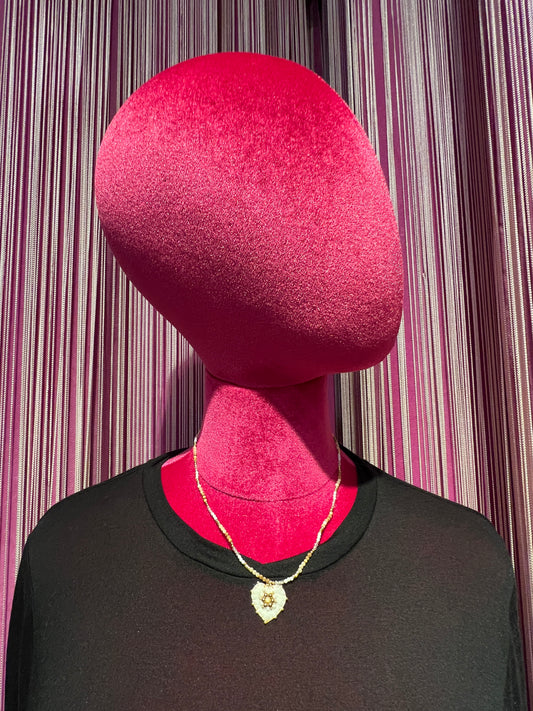 Collana girocollo perline e cuore bianco pelle e velluto