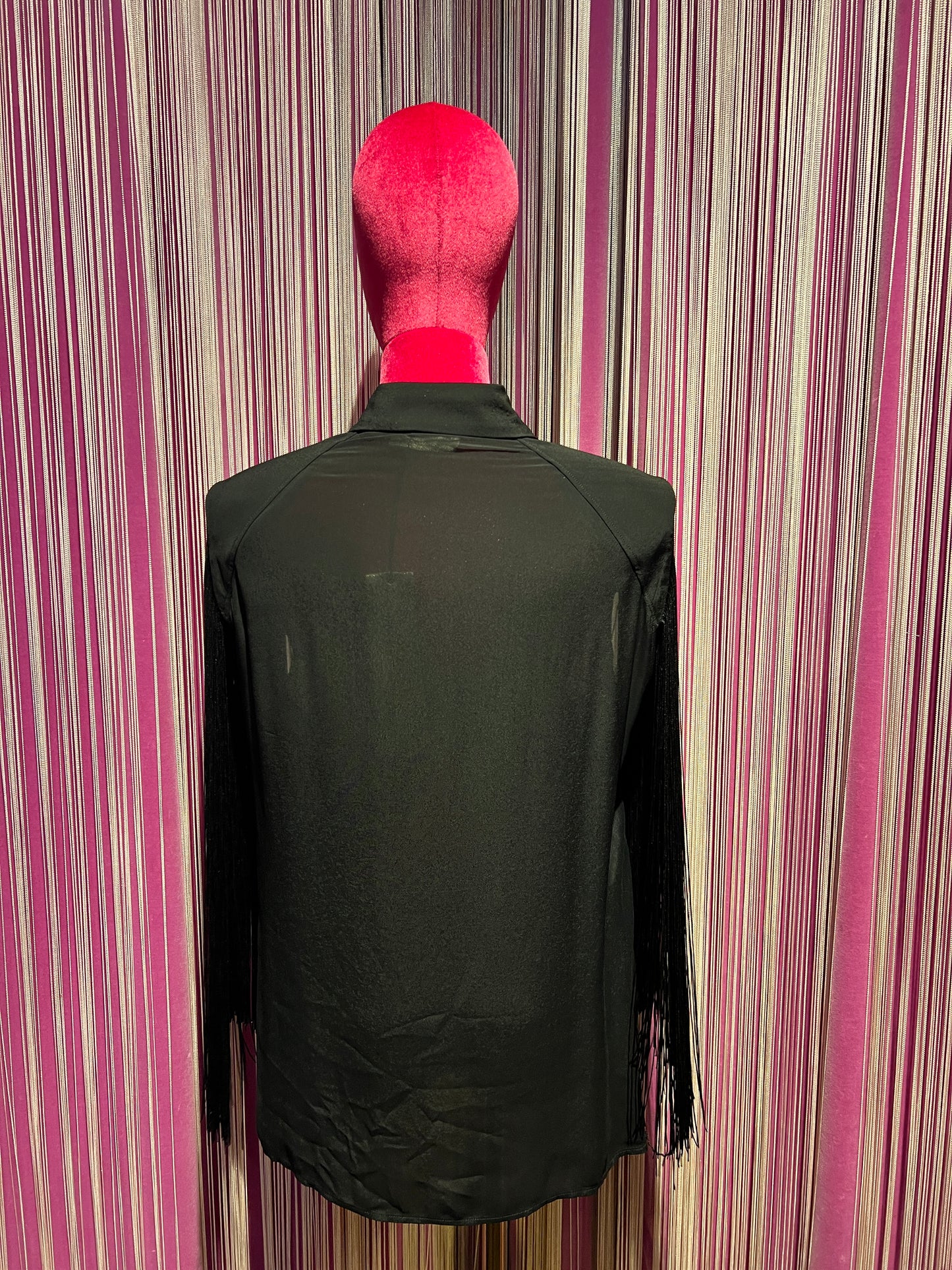 Dahlo -50% di sconto camicia nera con maniche frange