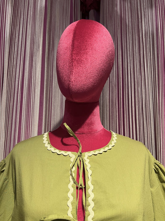 Sincere Paris camicia con chiusura laccetti verde oliva e passamaneria