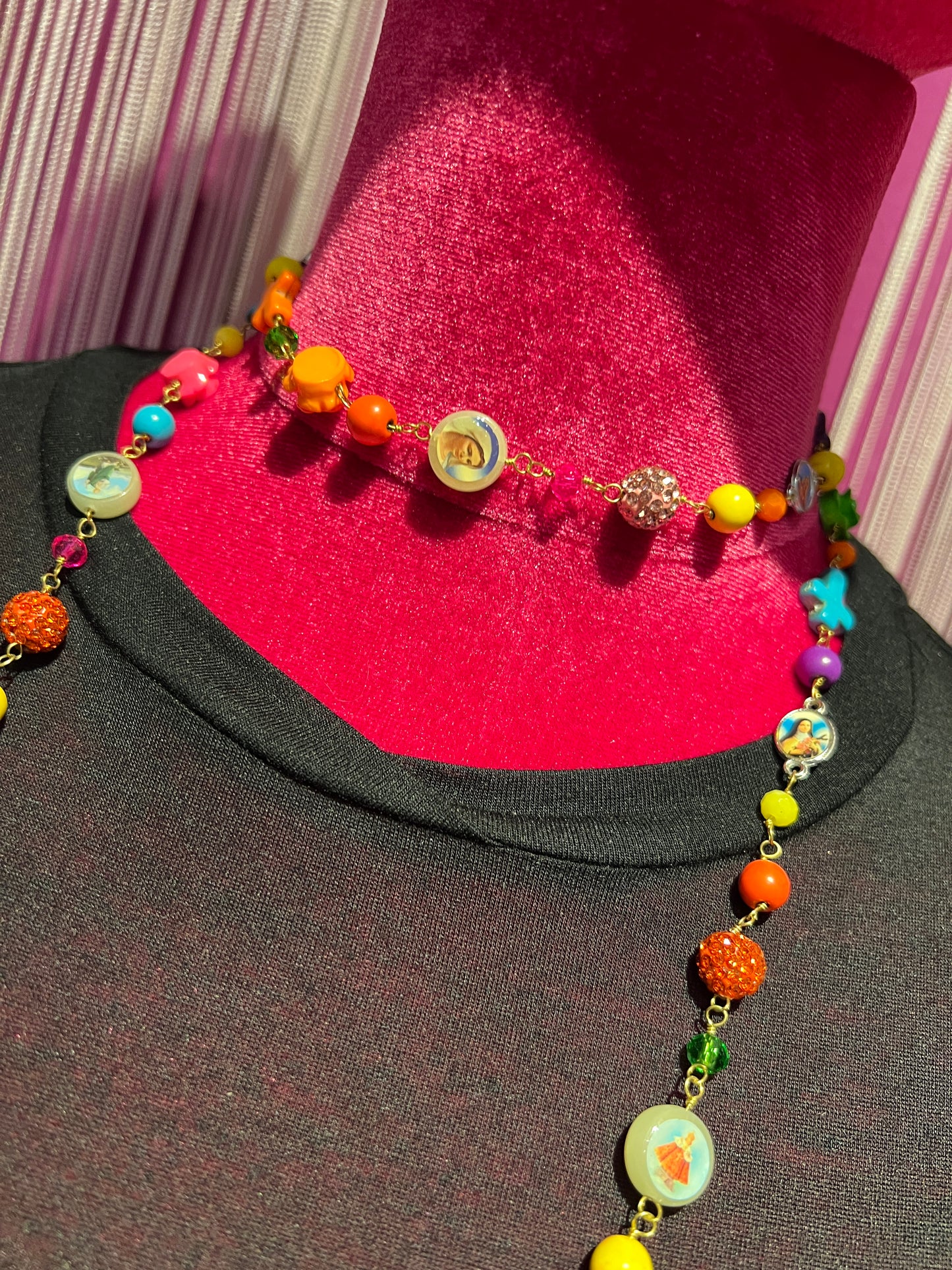 Collana lunga multicolor croci e immagini sacre