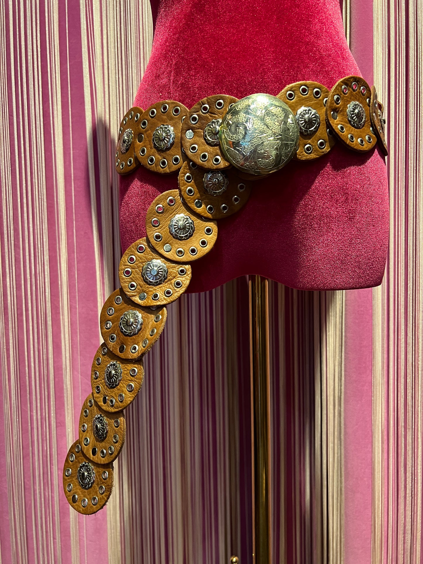 Love & roses cintura pelle cuoio con fibbia e dettagli argento