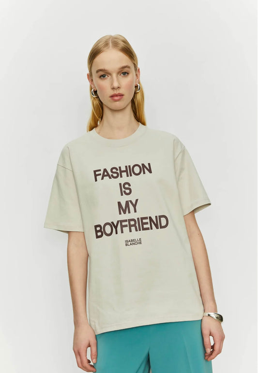 Isabelle Blanche Paris t shirt over di cotone corda con stampa marrone “ Fashion is my boyfriend “