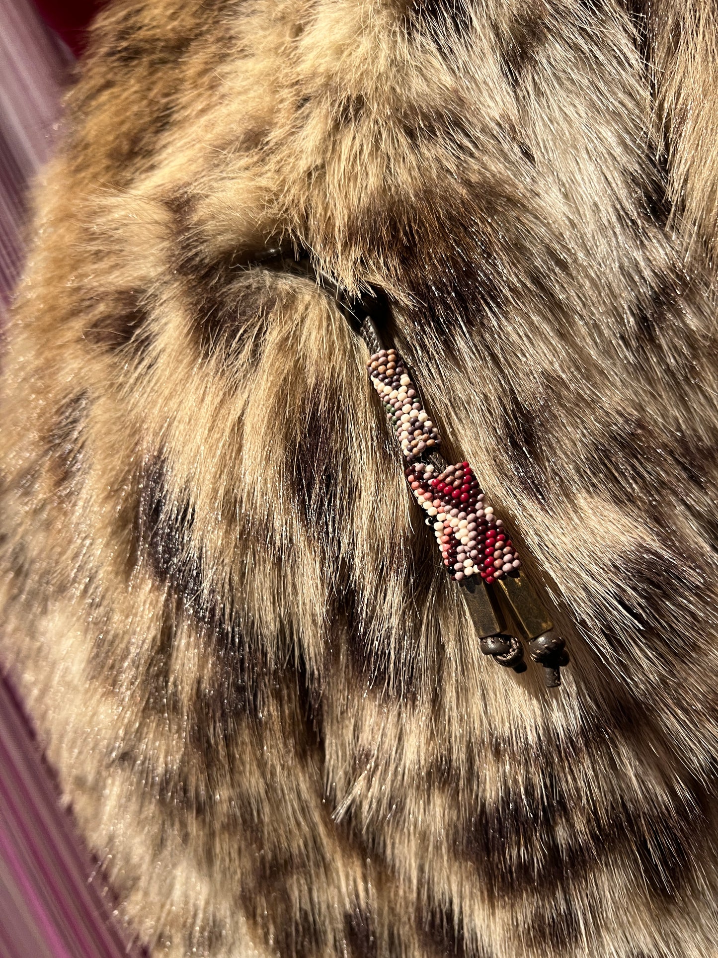 Bazar deluxe cappotto eco pelliccia animalier con cintura e fodera interna floreale