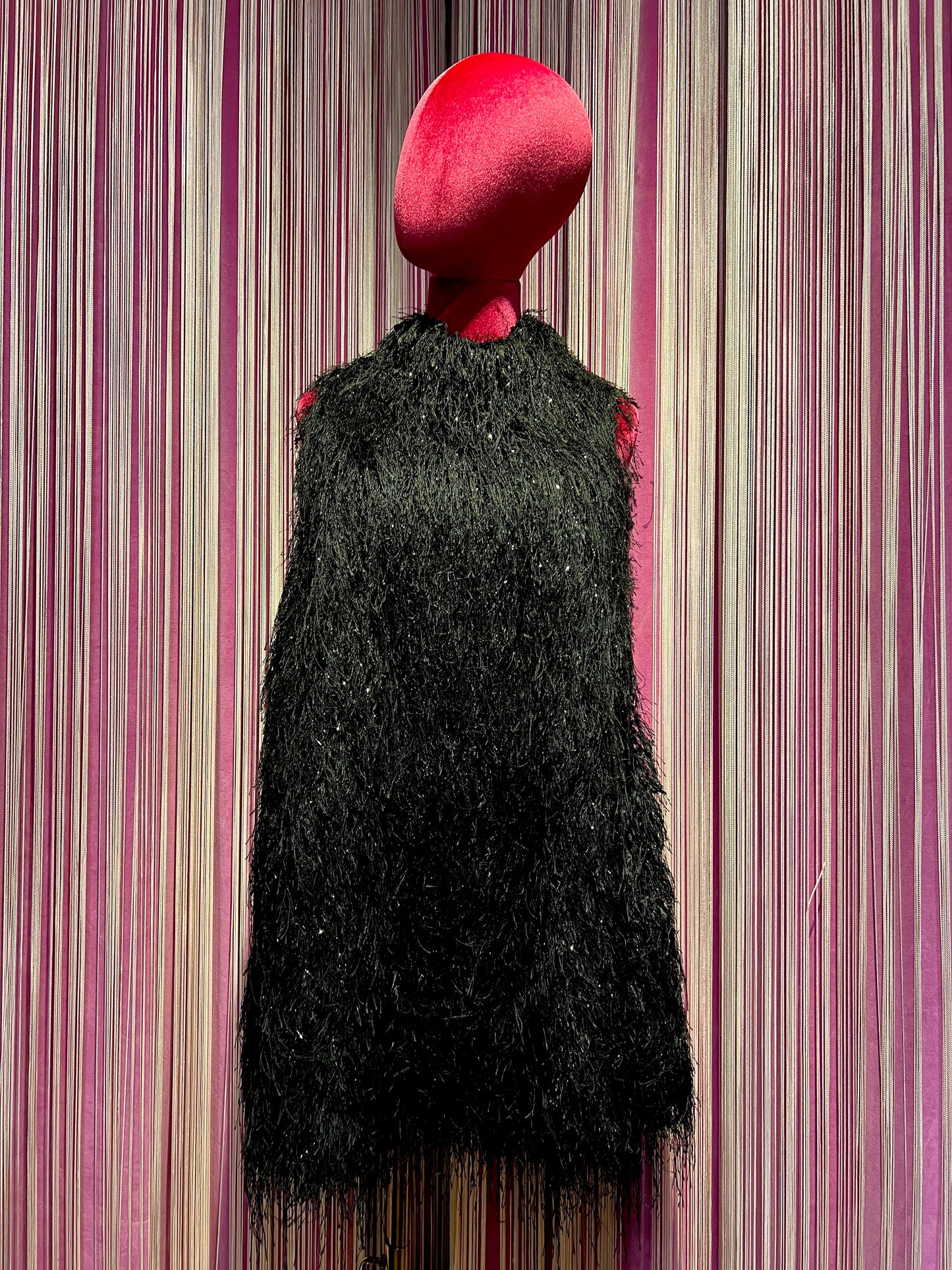 The room abito / gilet a trapezio senza maniche in tessuto sfrangiato