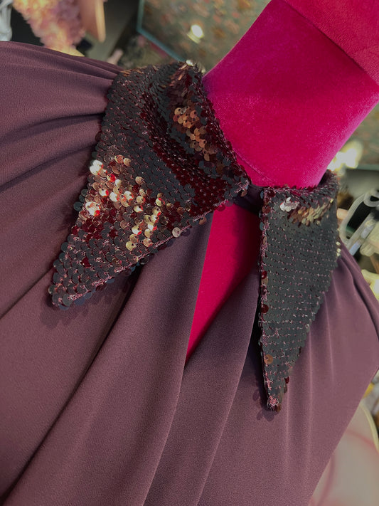 Dahlo blusa drappeggiata con collo in paillettes