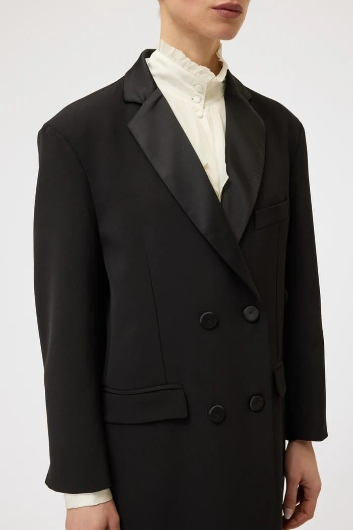 Pink memories cappotto doppiopetto  over collo smoking nero