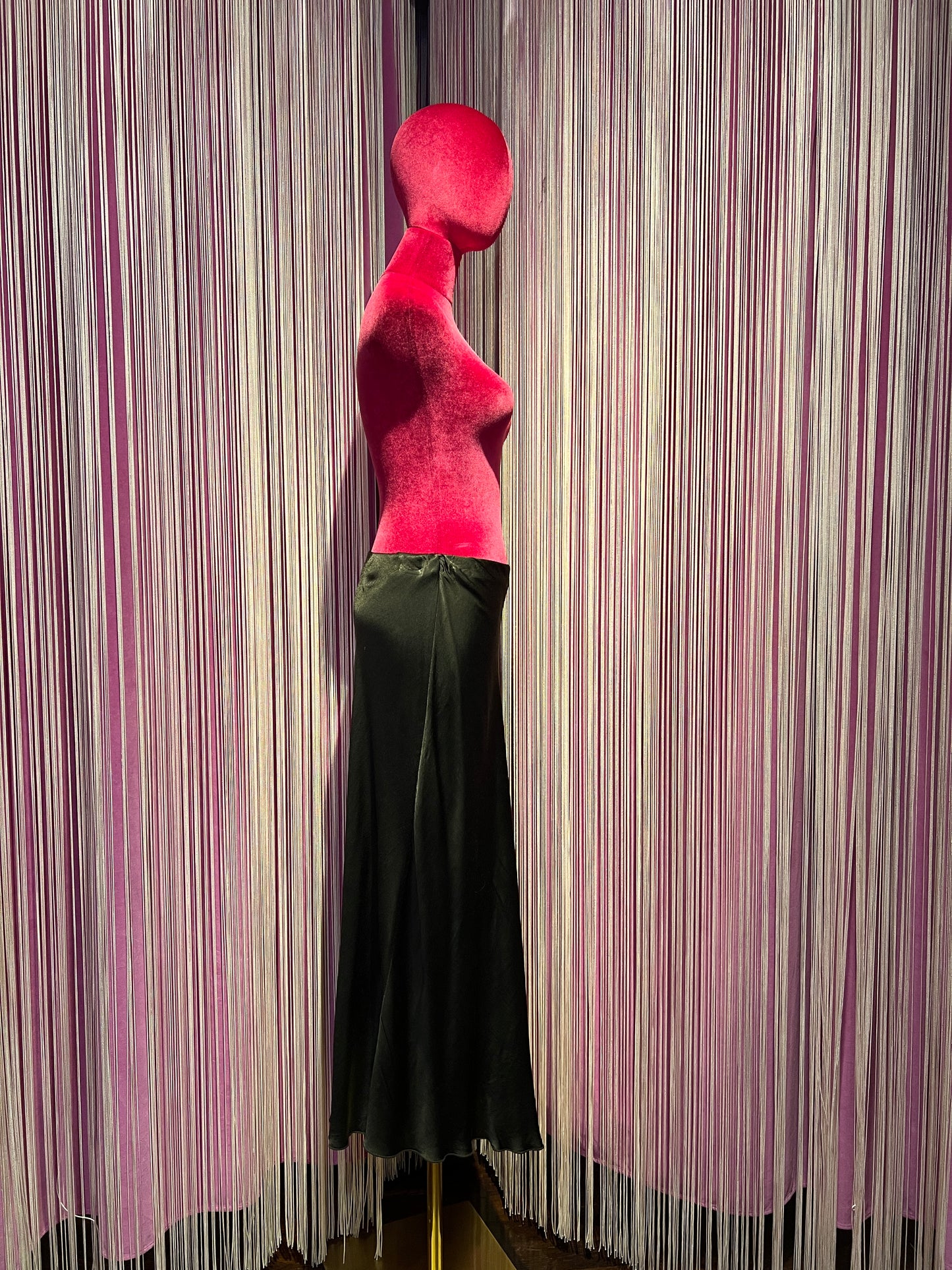 Love & roses gonna a sirena testa di moro in satin elastico in vita