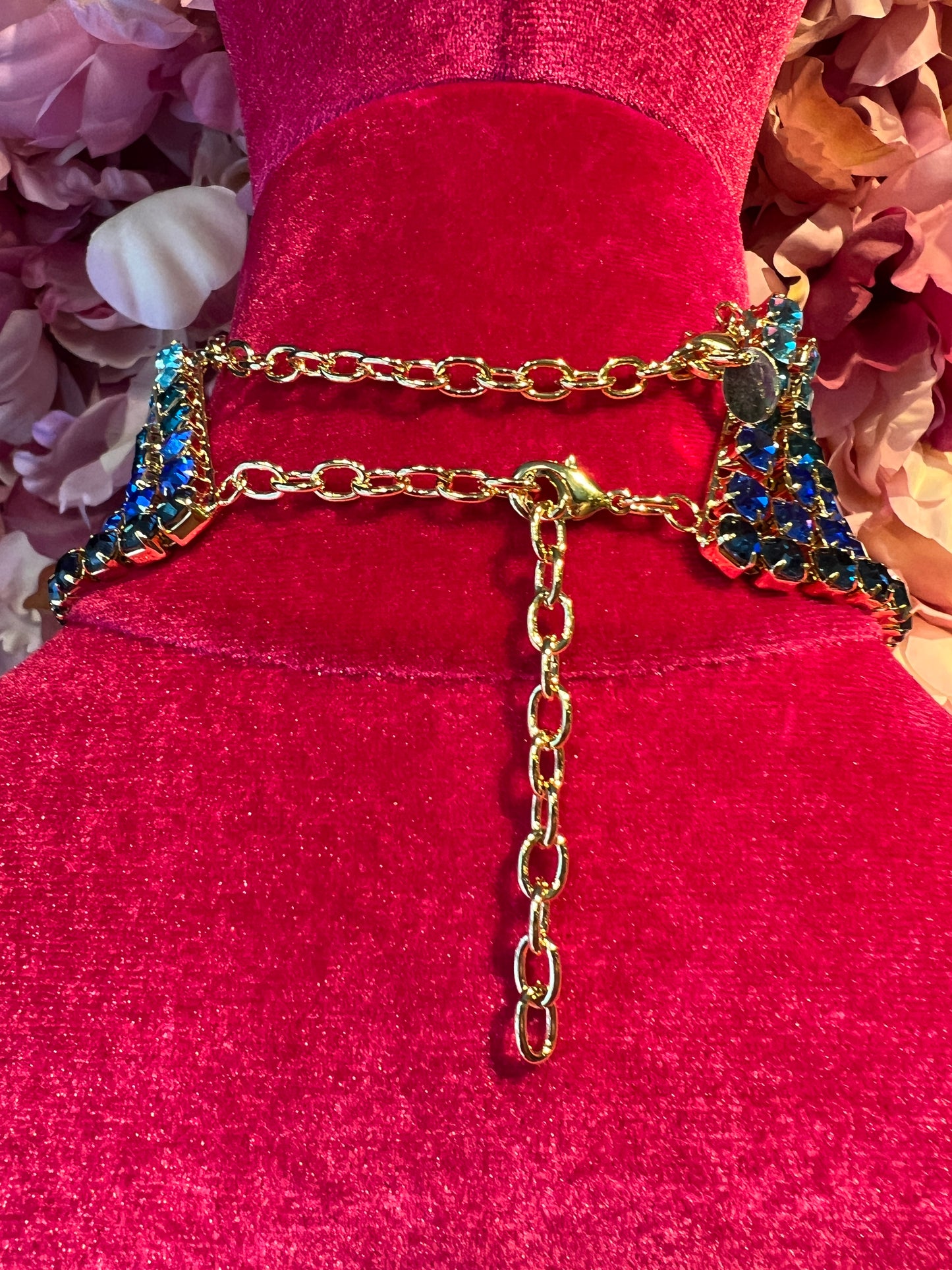 Choker cristalli 7 fili celeste blu