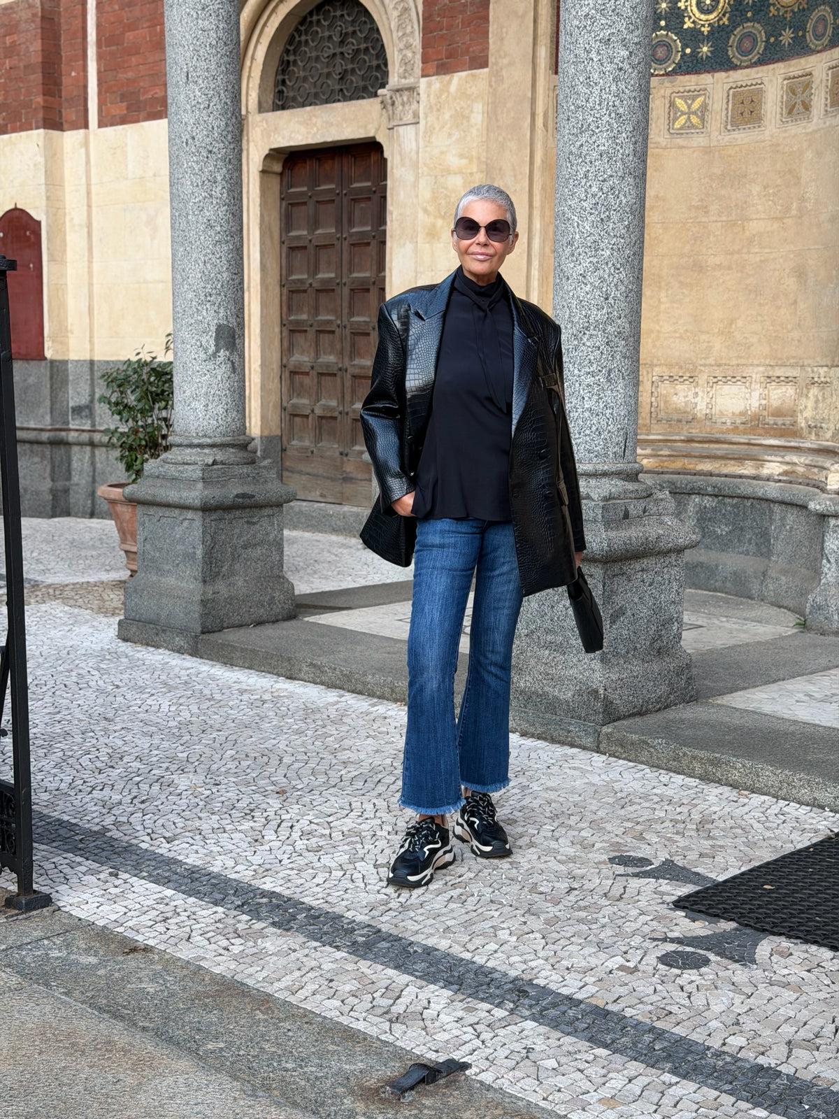 Mon amour Paris pantalone  jeans denim scuro sfrangiato