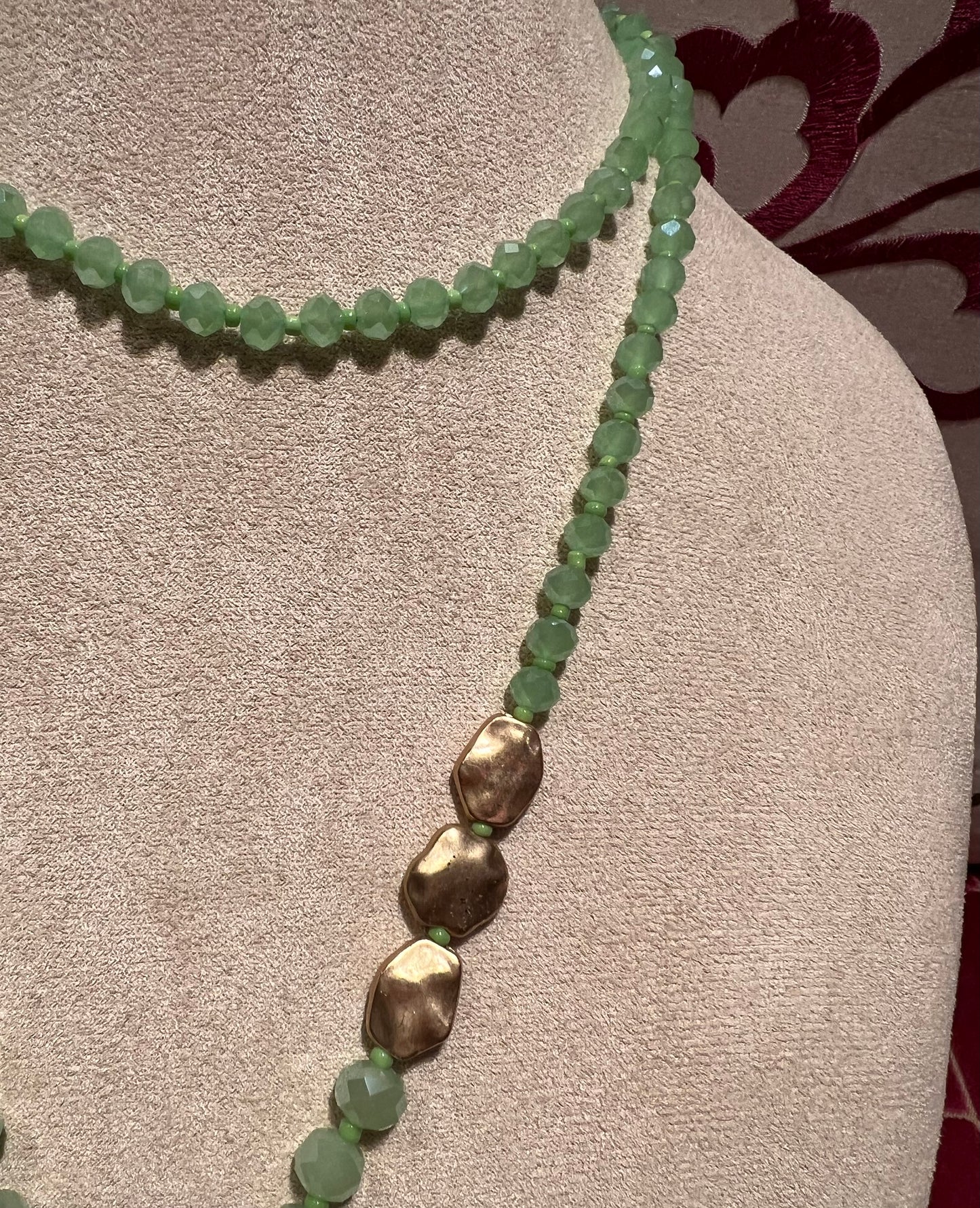 Collana lunga croce verde