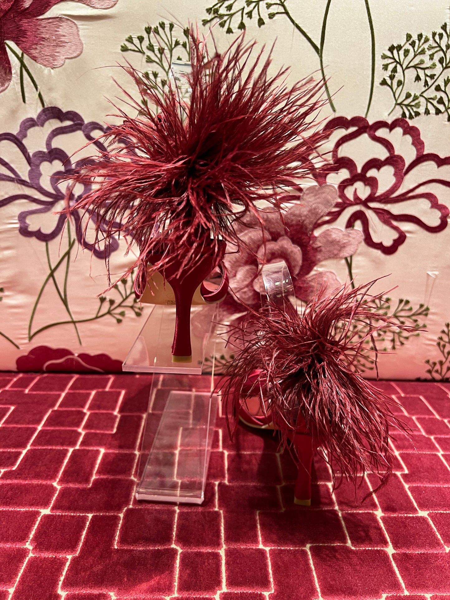 Stephan Paris sandalo rosso con marabou