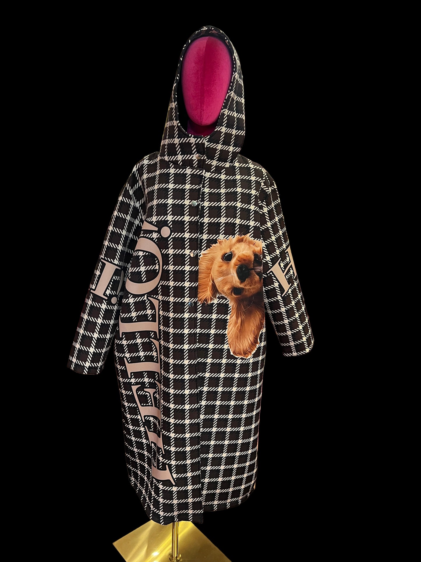 Mon amour Paris cappotto con cappuccio in neoprene stampa cocker pied de poule marrone e nero