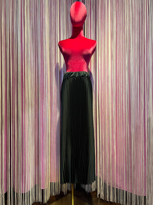 Mon amour Paris gonna satin plisse’ nera con elastico in vita