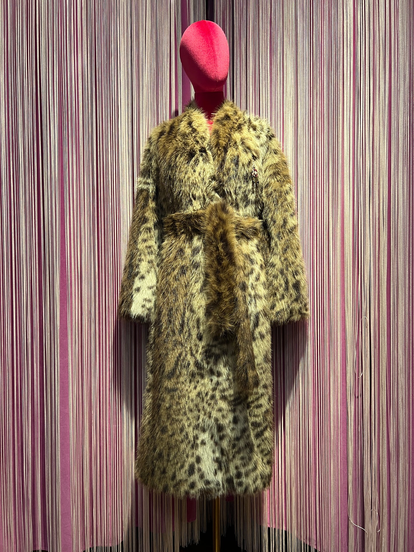 Bazar deluxe cappotto eco pelliccia animalier con cintura e fodera interna floreale
