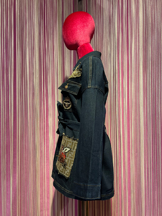 ABpink 🩷 giacca denim con cintura patch royal love e fiore perline