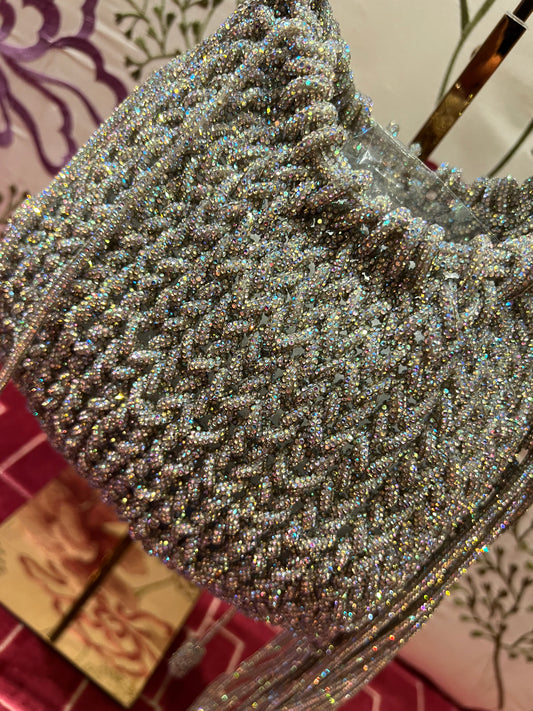 Borsa motivo intrecciato cristalli aurora boreale con frange cristalli