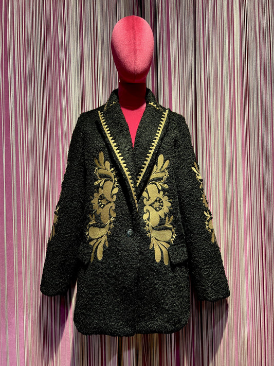 The room giacca boucle’ nera con motivo floreale nocciola
