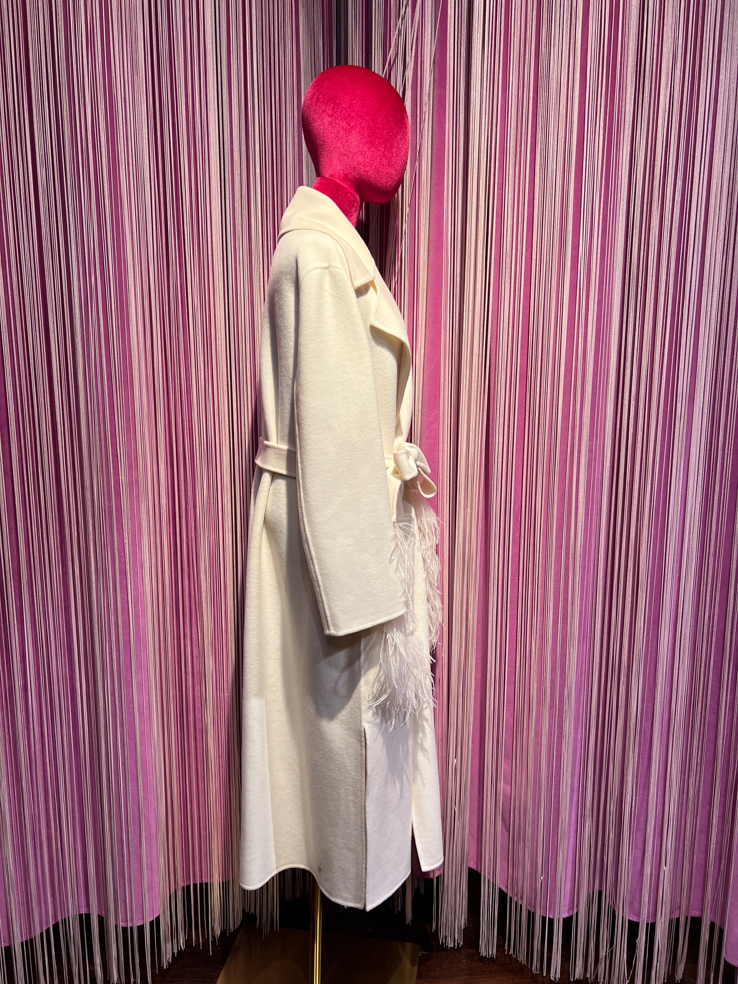 11 love  is glamour cappotto bianco con tasche patch