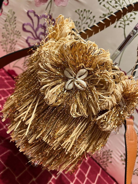 Borsa secchiello in rafia decorazioni conchiglie e tracolla