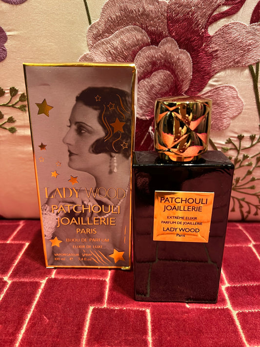 Lady Wood profumo patchouli joaillerie