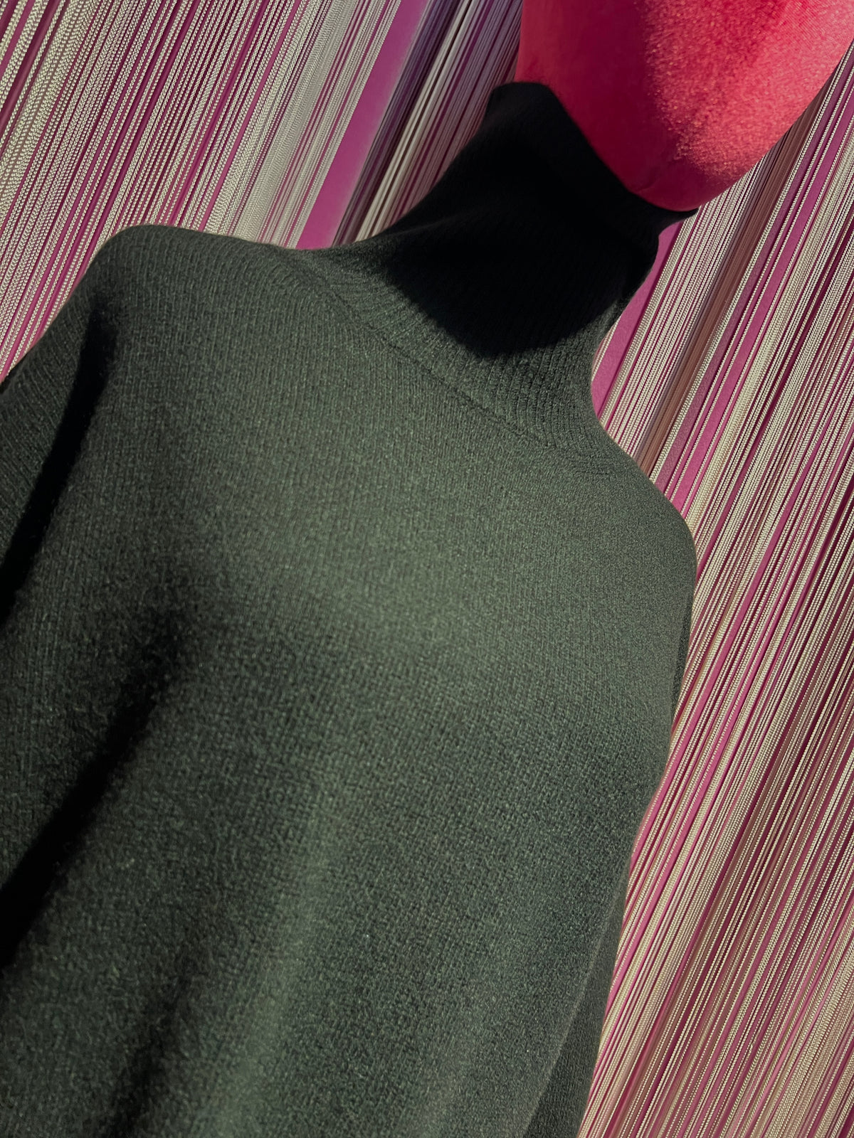 SU official maglia nera con incrocio dietro e top con pizzo