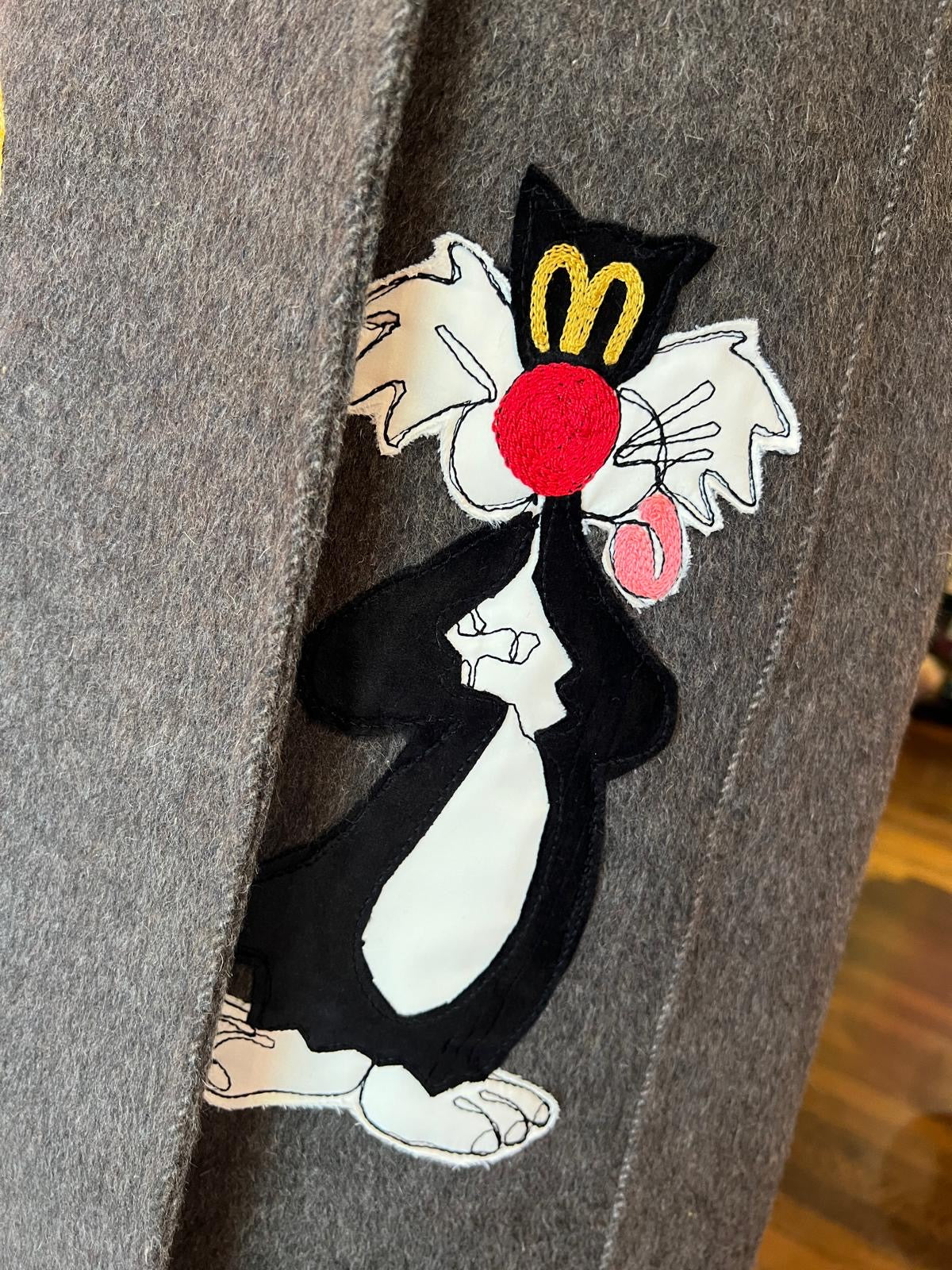 Front street cappotto 100% lana doppiopetto con patch looney tunes