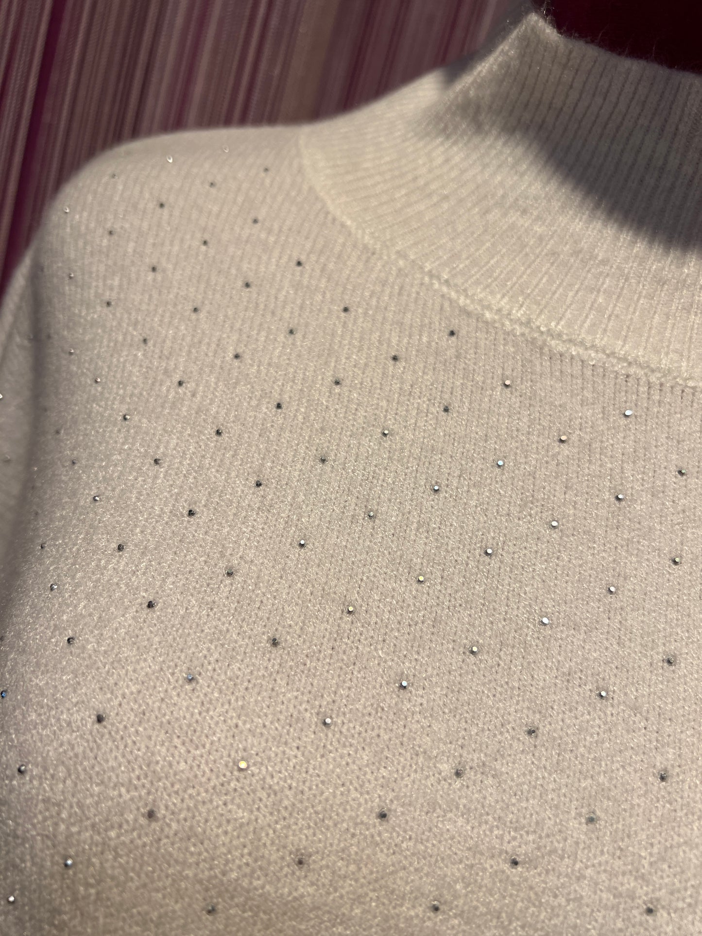 The room maglia bianca con pois cristalli