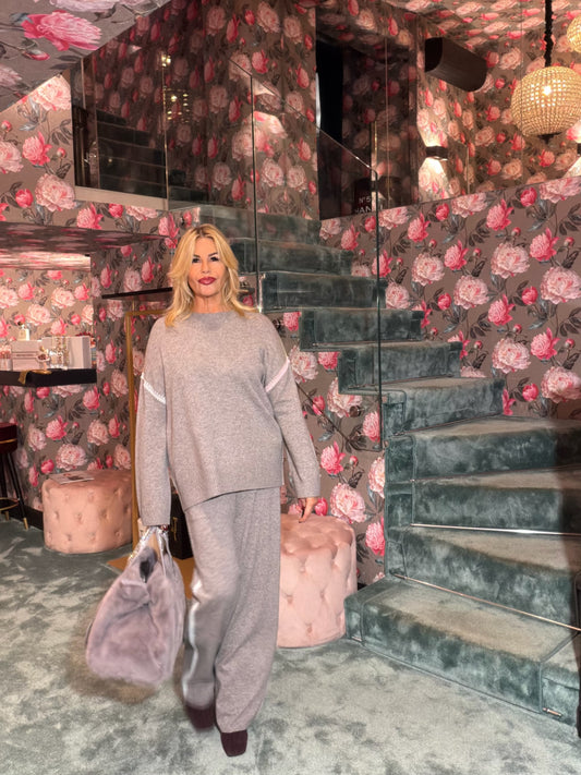 Sincere Paris -40% di sconto completo maglia e pantalone grigio lana e cachemire con rifiniture colorate