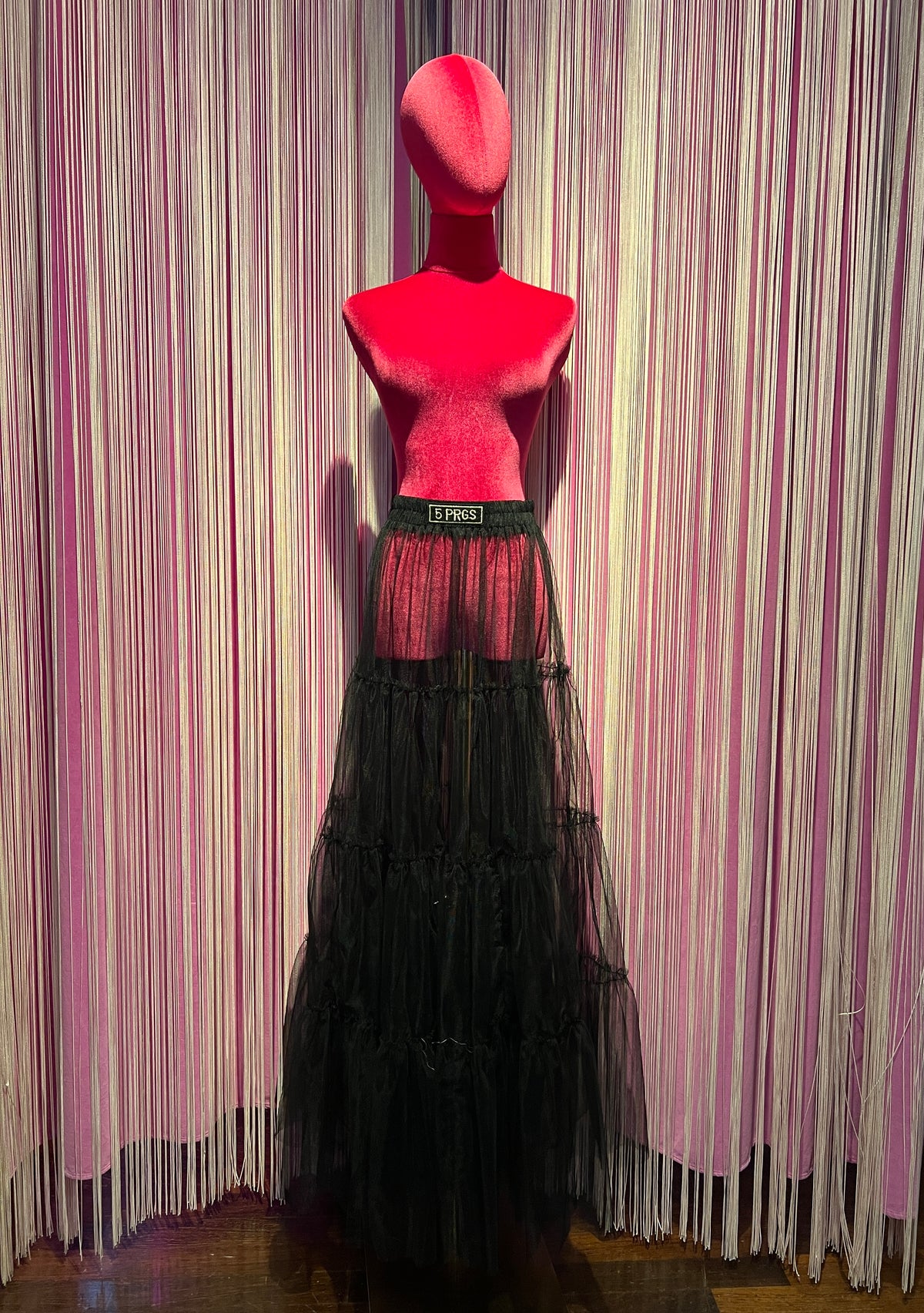 5 Progress gonna lunga check grigia marrone con gonna di tulle