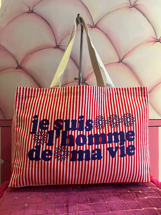 Brigitte Bardot borsa shopper a righe rossa e bianca in cotone con scritta “ Je suis l’homme de ma vie”