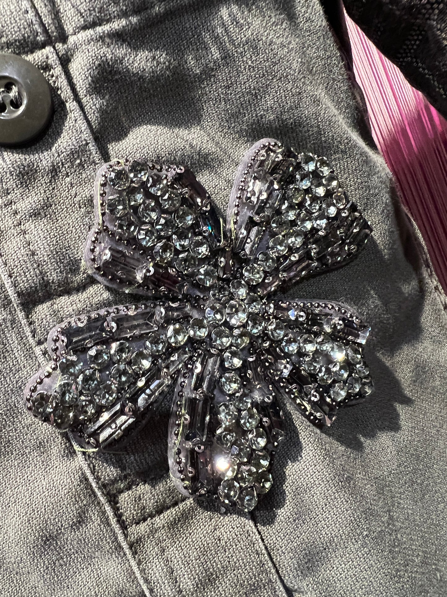 ABpink 🩷 la verdina , giacca militare con patch tigre, fiori cristalli e tessuto FF