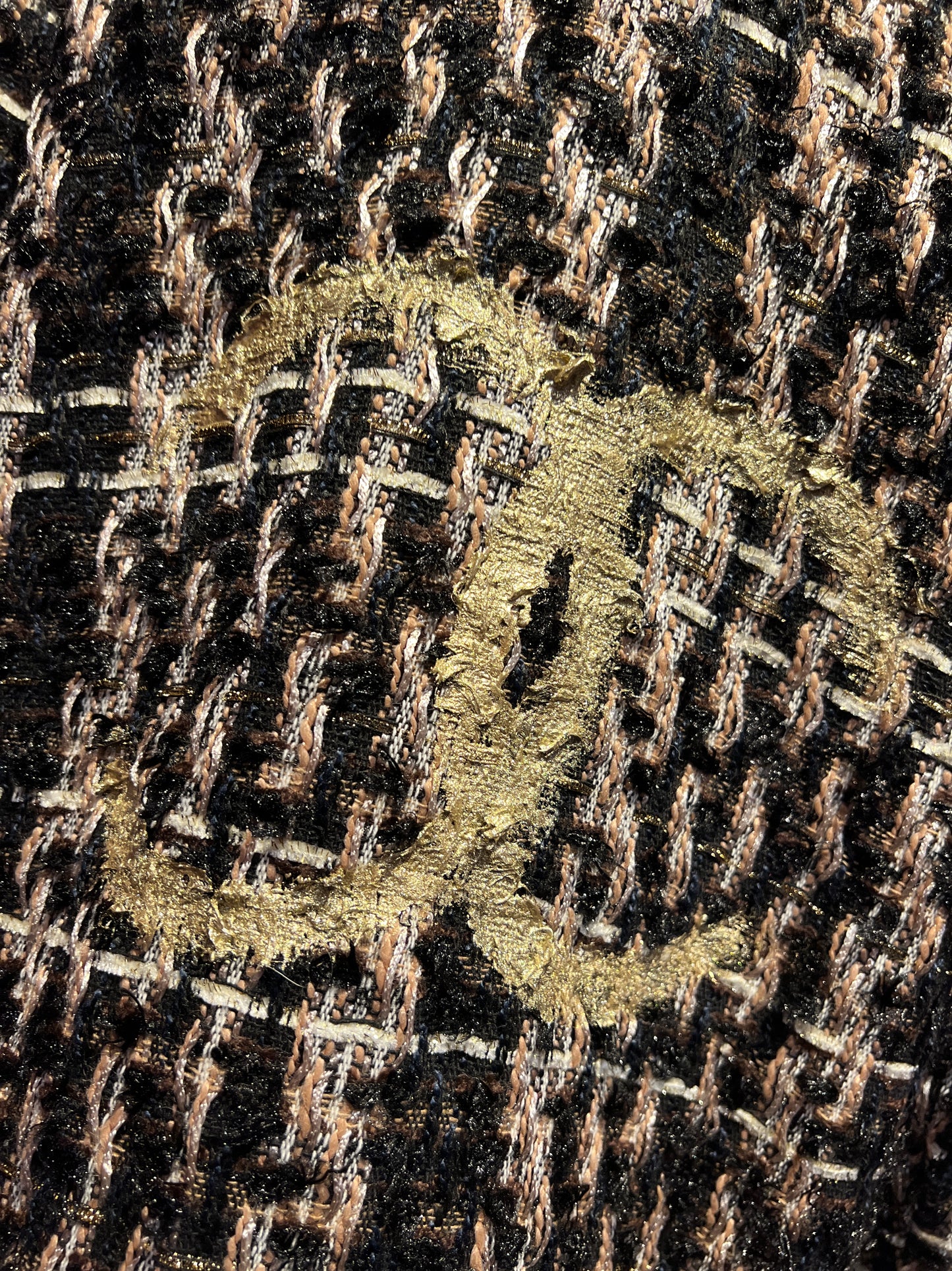 ABpink 🩷 giacca in tweed  nera e oro con fiocco panna