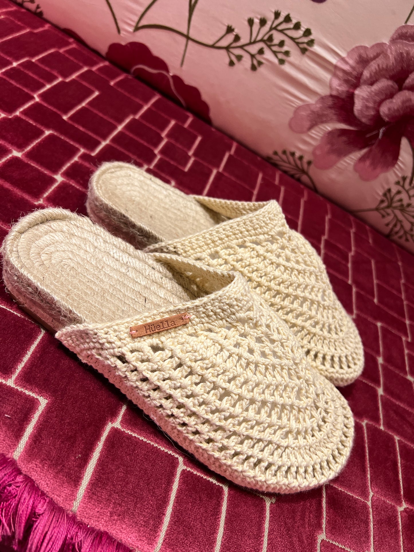 Huella espadrillas crochet panna aperte dietro