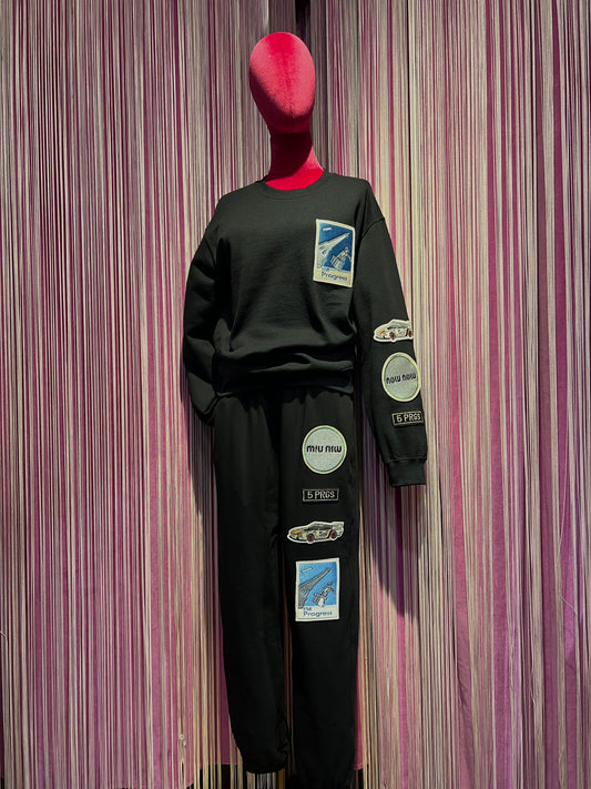 5 Progress completo felpa e pantalone con applicazione patch