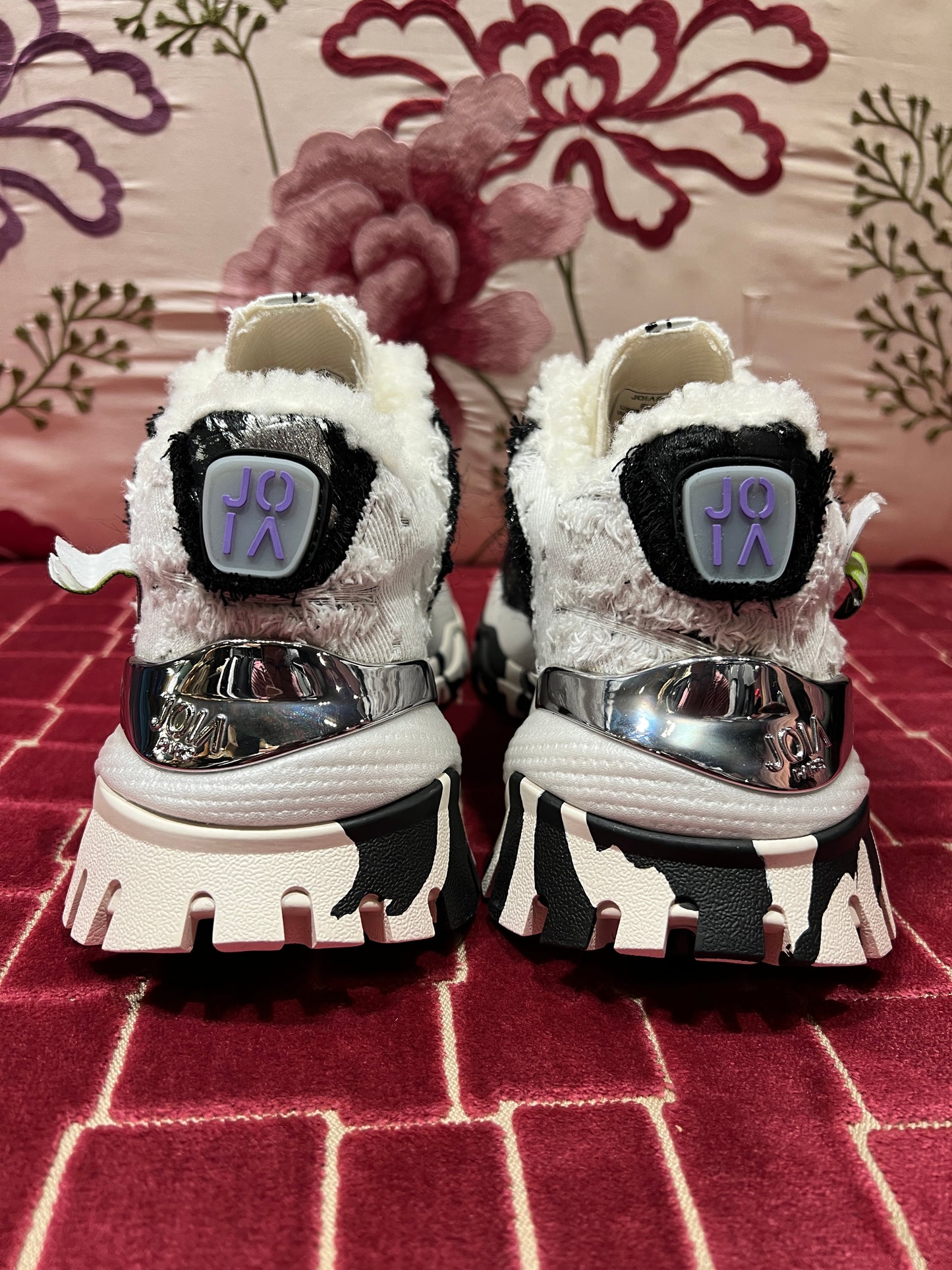 Joia Paris sneaker pizzo e paillettes