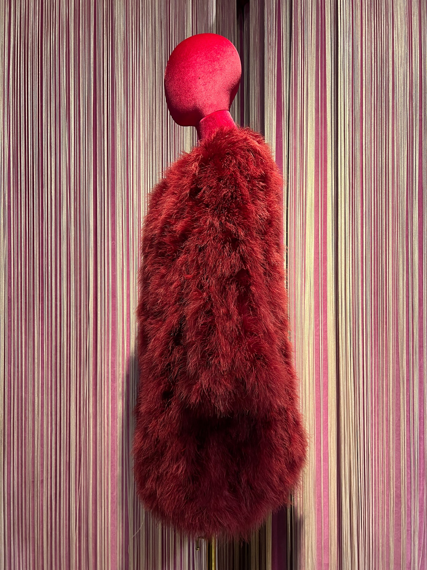 11Love is glamour cappotto piume bordeaux maniche 3/4