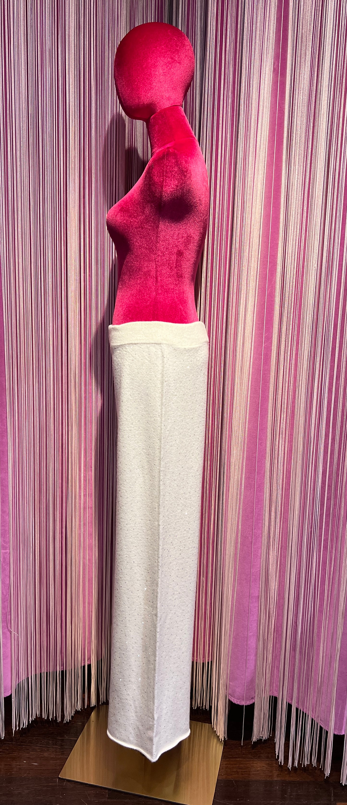 The room completo panna maglia e pantalone con pois cristalli