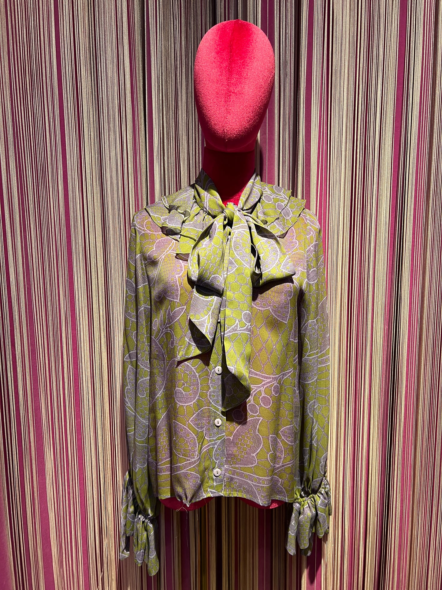 Pink memories camicia viscosa stampa pizzo con fiocco e rouches  lilla/ verde