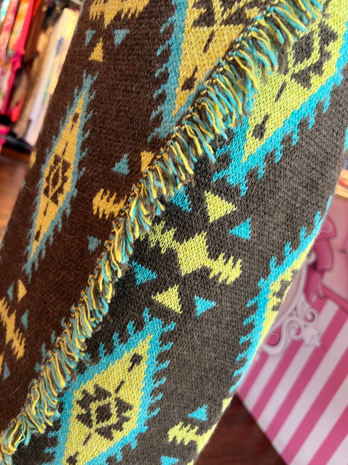 Colour market gonna jacquard con frange verde militare e turchese