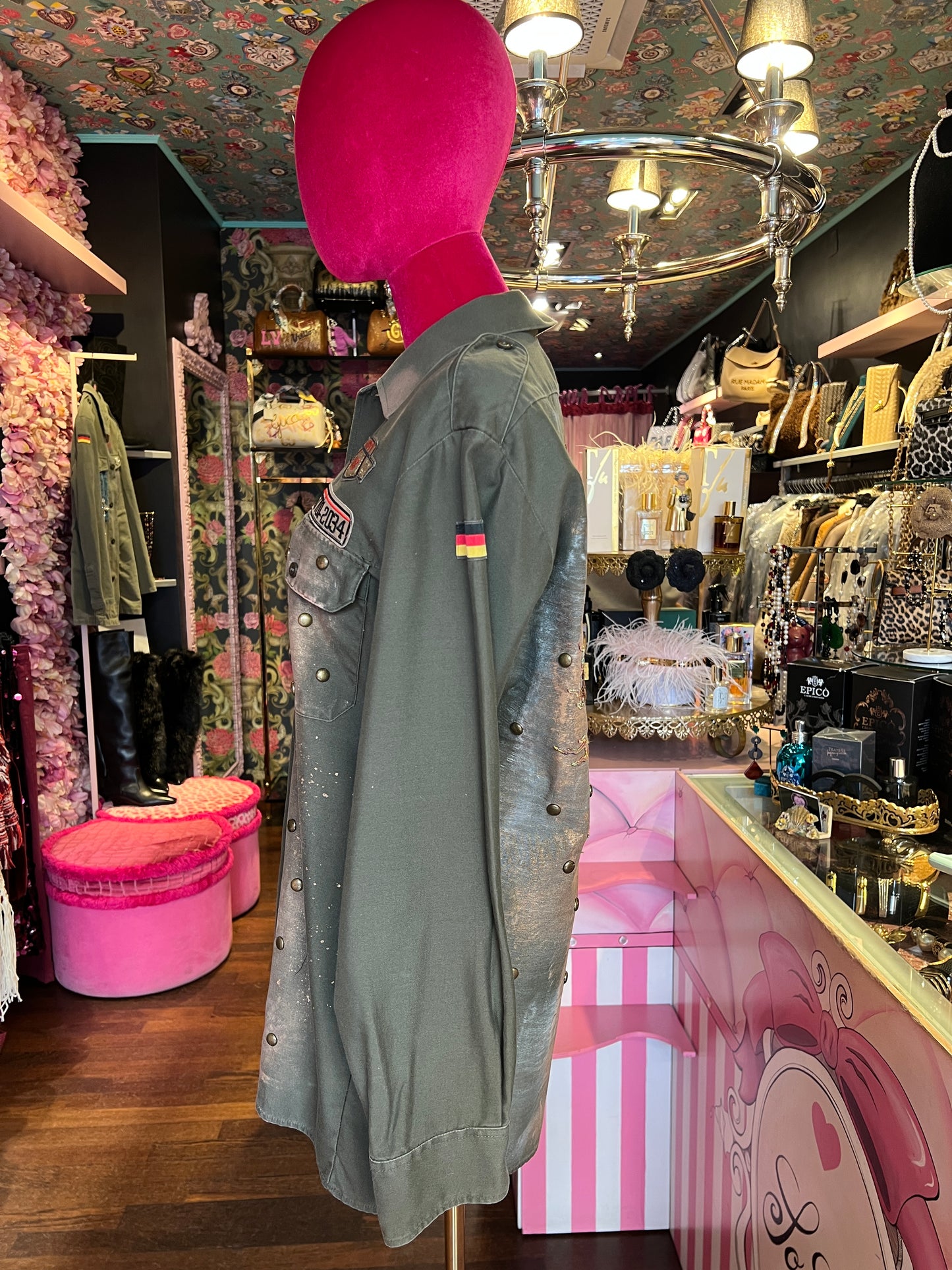 ABpink🩷 giacca camicia con borchie applicazione  drago oro vestibilita’ 40/44